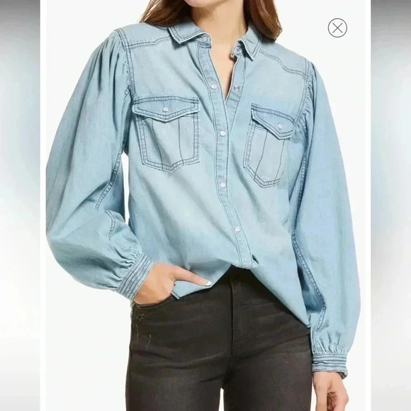 WE THE FREE WITH LOVE BUTTON UP CHAMBRAY SHIRT - Picture 1 of 11